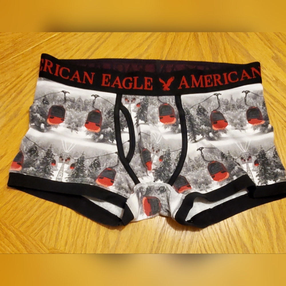 American Eagle boxer breifs